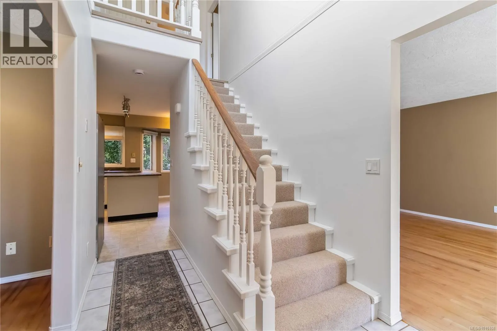 2141 Henlyn Dr