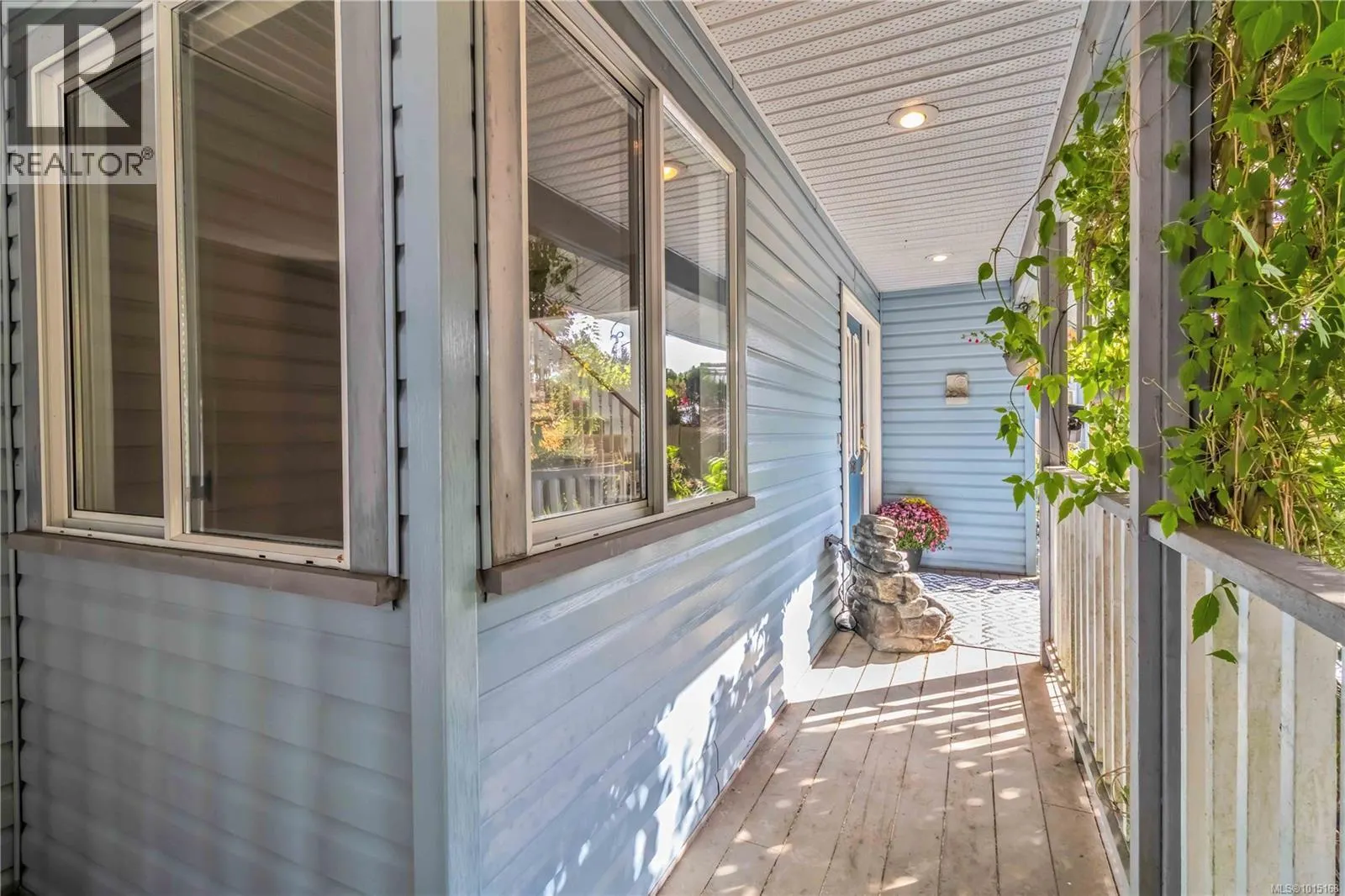 2141 Henlyn Dr