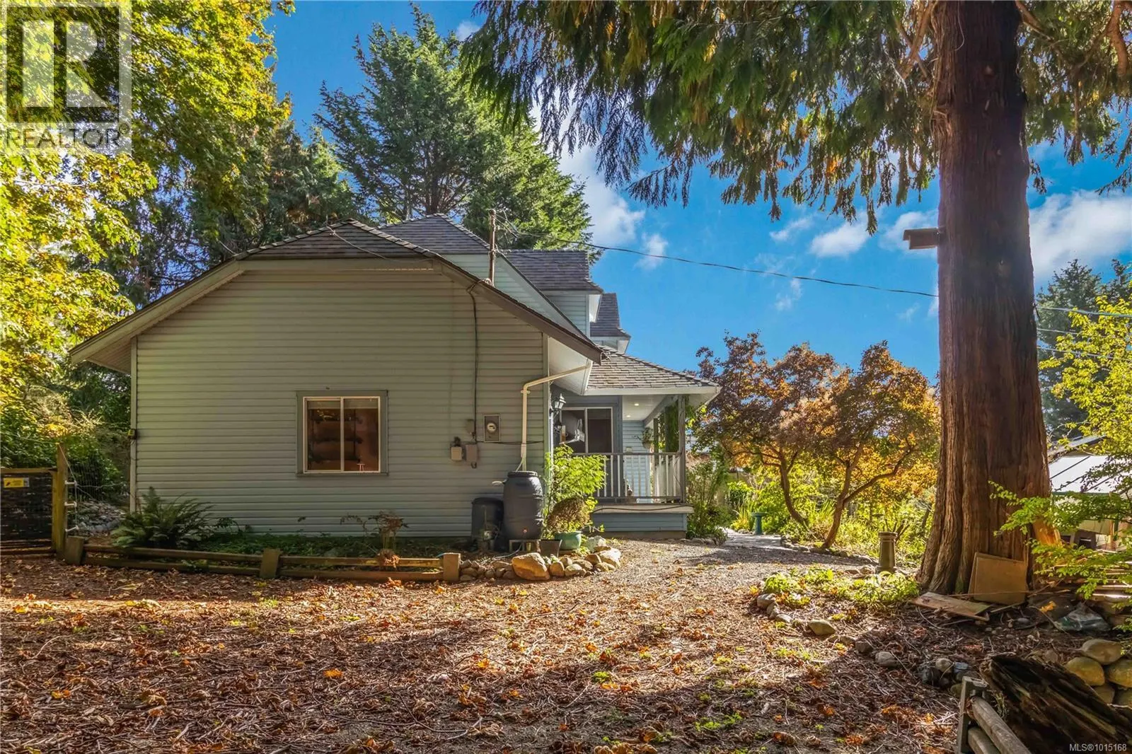 2141 Henlyn Dr