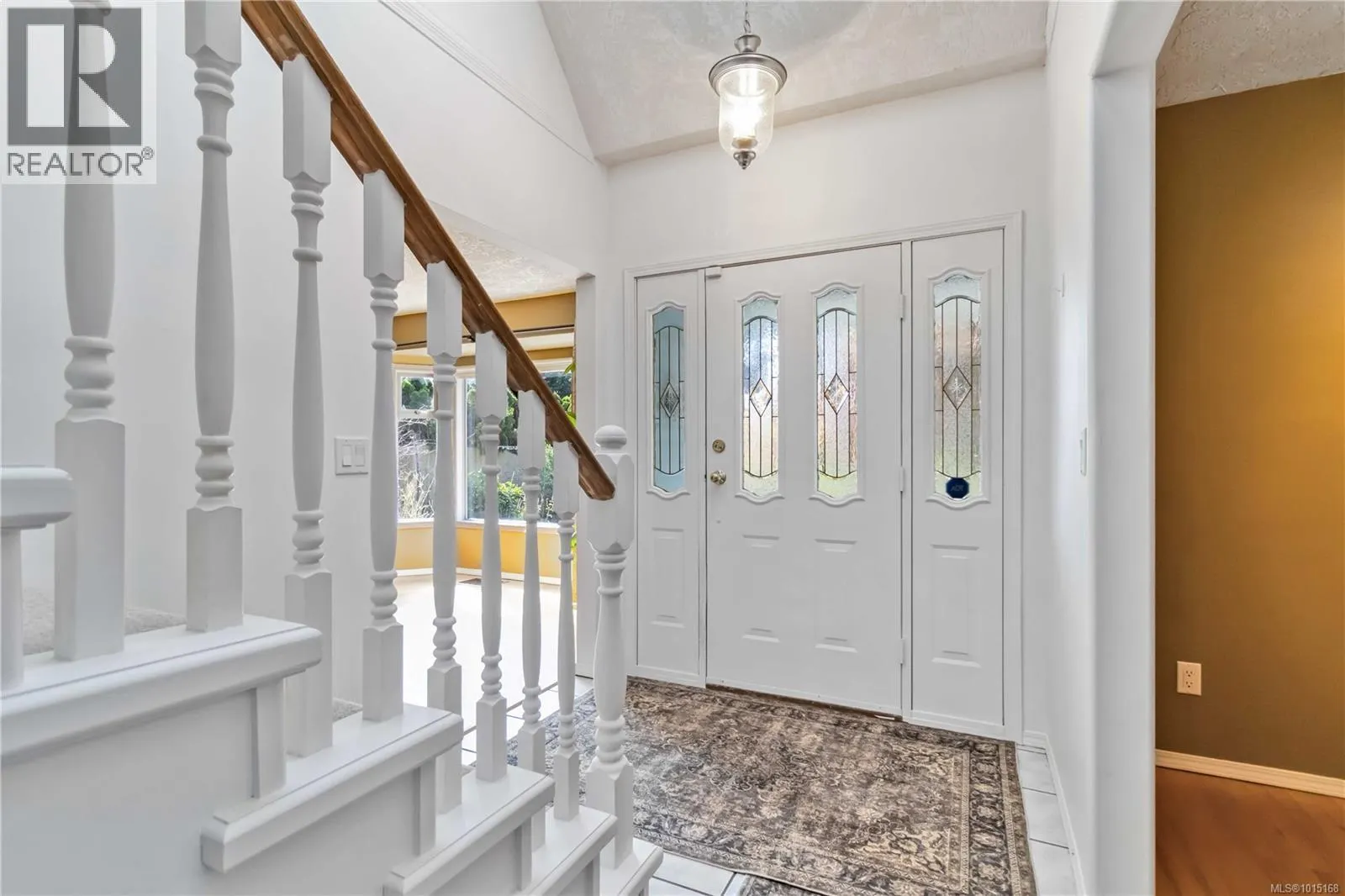 2141 Henlyn Dr