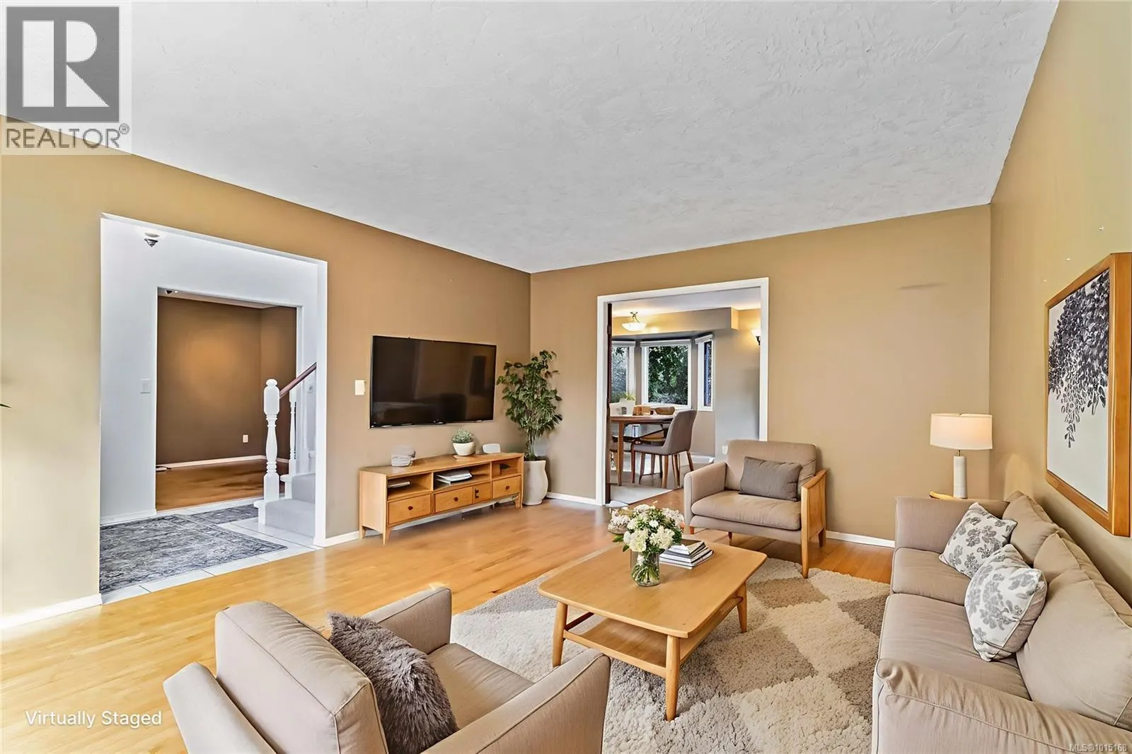2141 Henlyn Dr