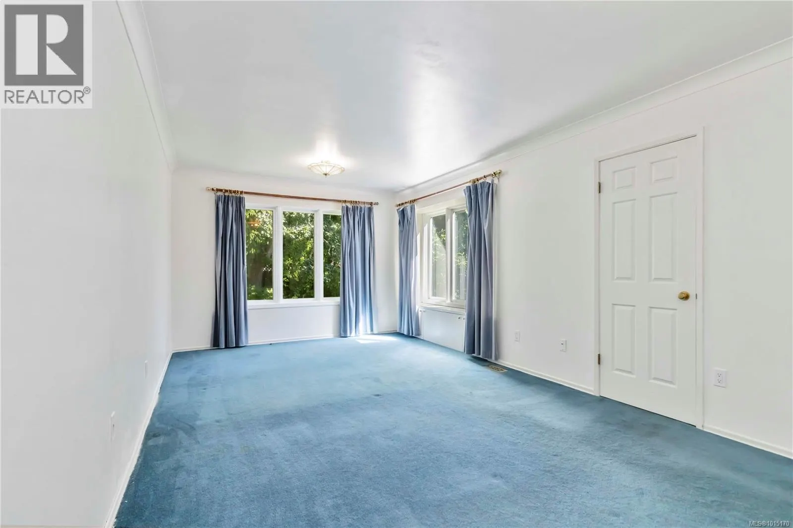 1748 Llandaff Pl