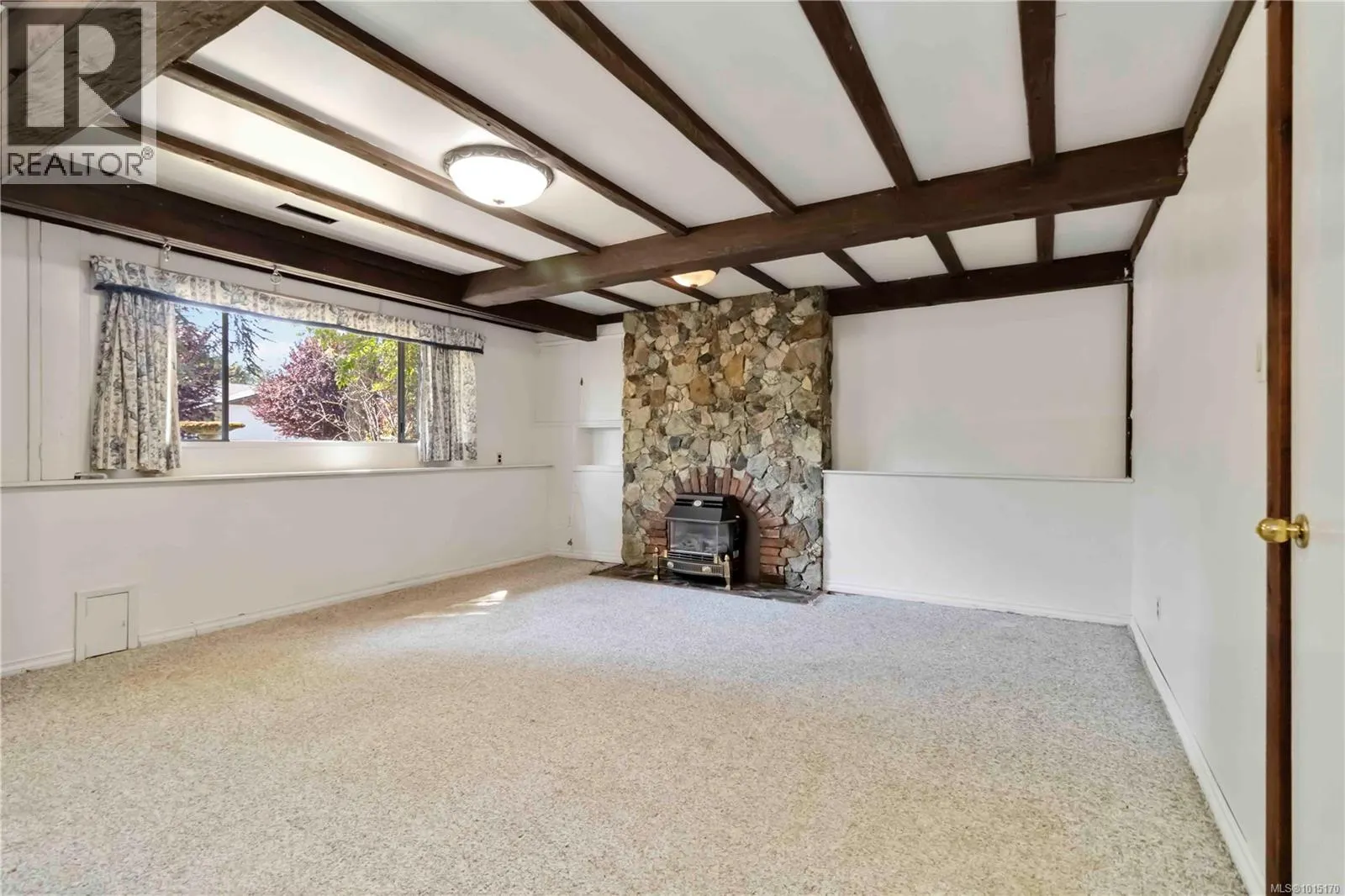 1748 Llandaff Pl