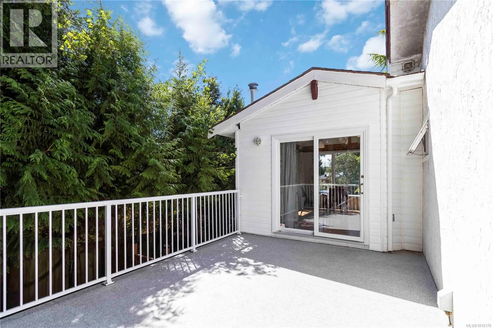 1748 Llandaff Pl