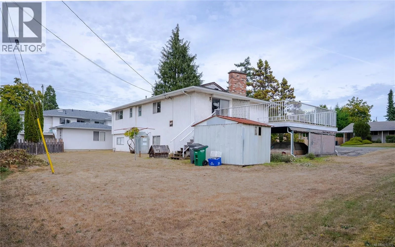 1805 Fairburn Dr