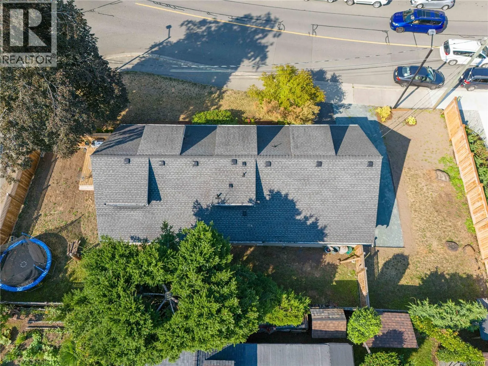 222 Morison Ave