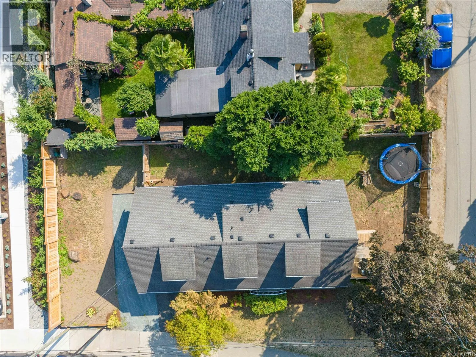 222 Morison Ave