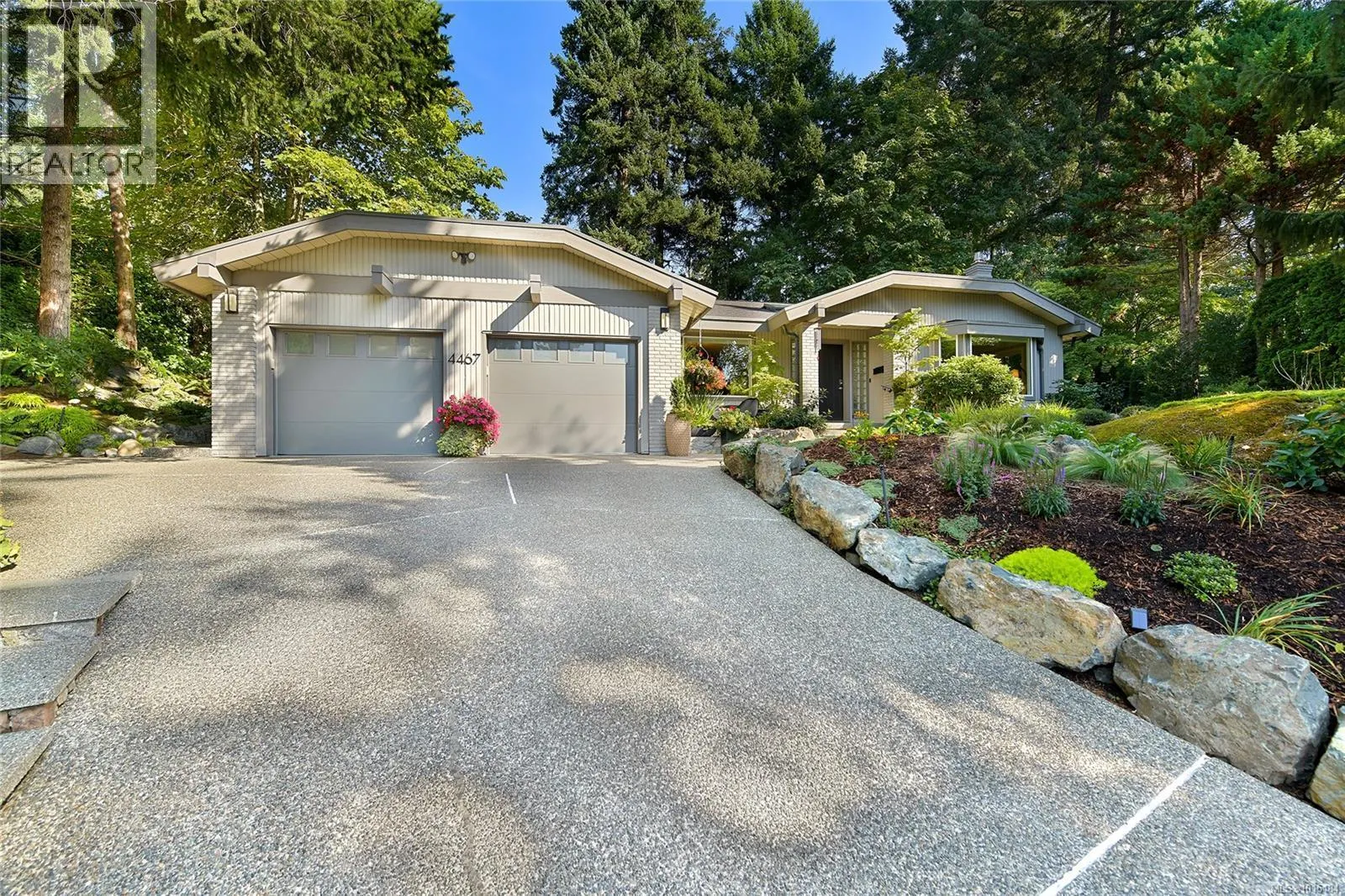 4467 Autumnwood Lane