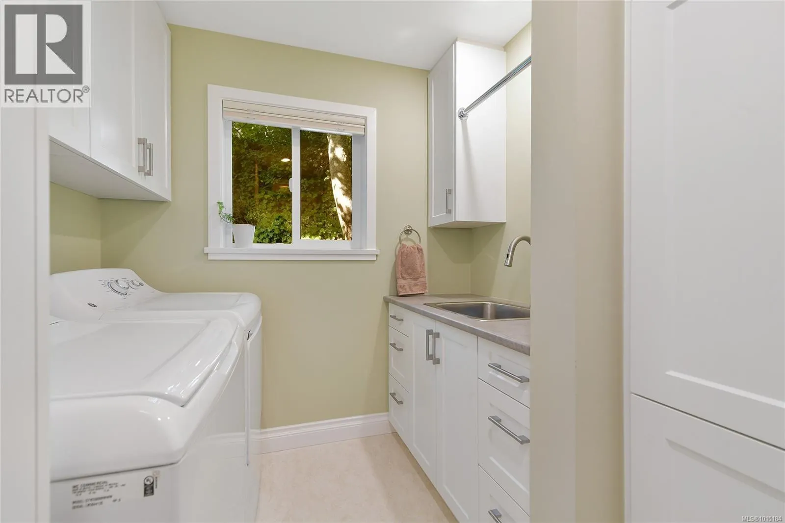 4467 Autumnwood Lane