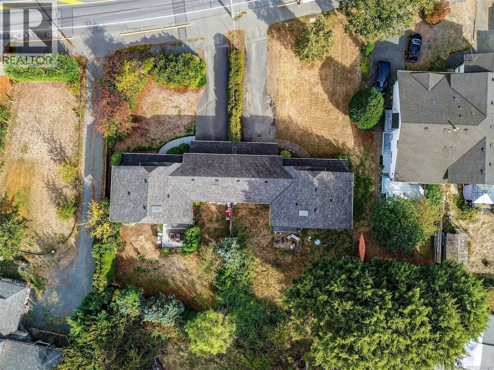 1031 Goldstream Ave