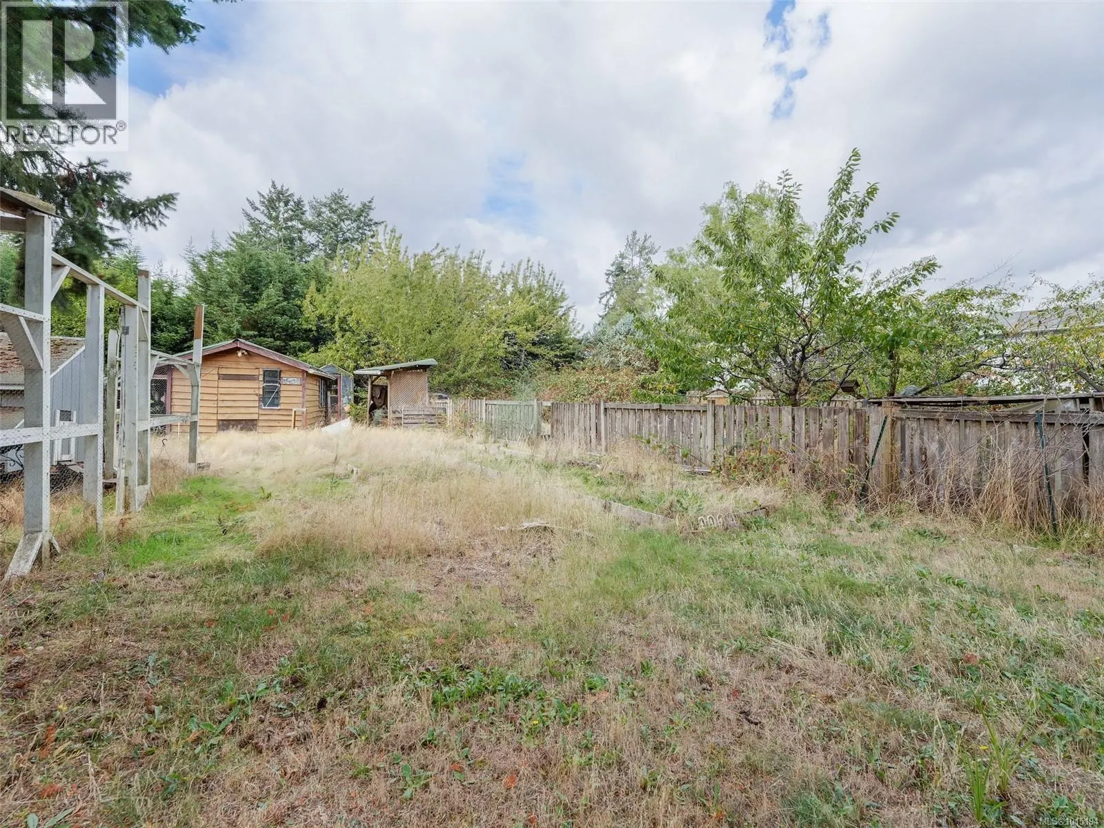 2818 Carlow Rd