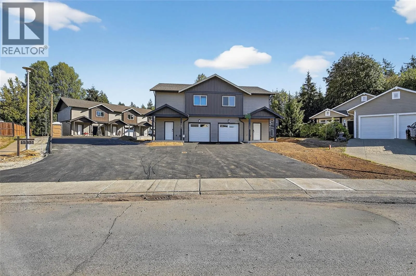 106 5535 Woodland Cres E