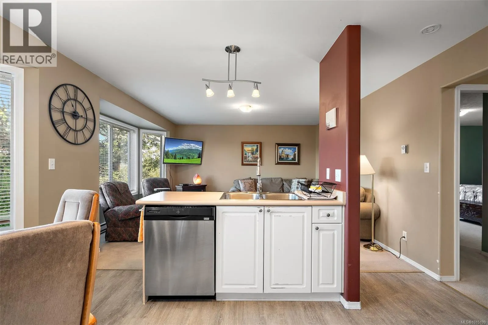 A 6599 Central Saanich Rd