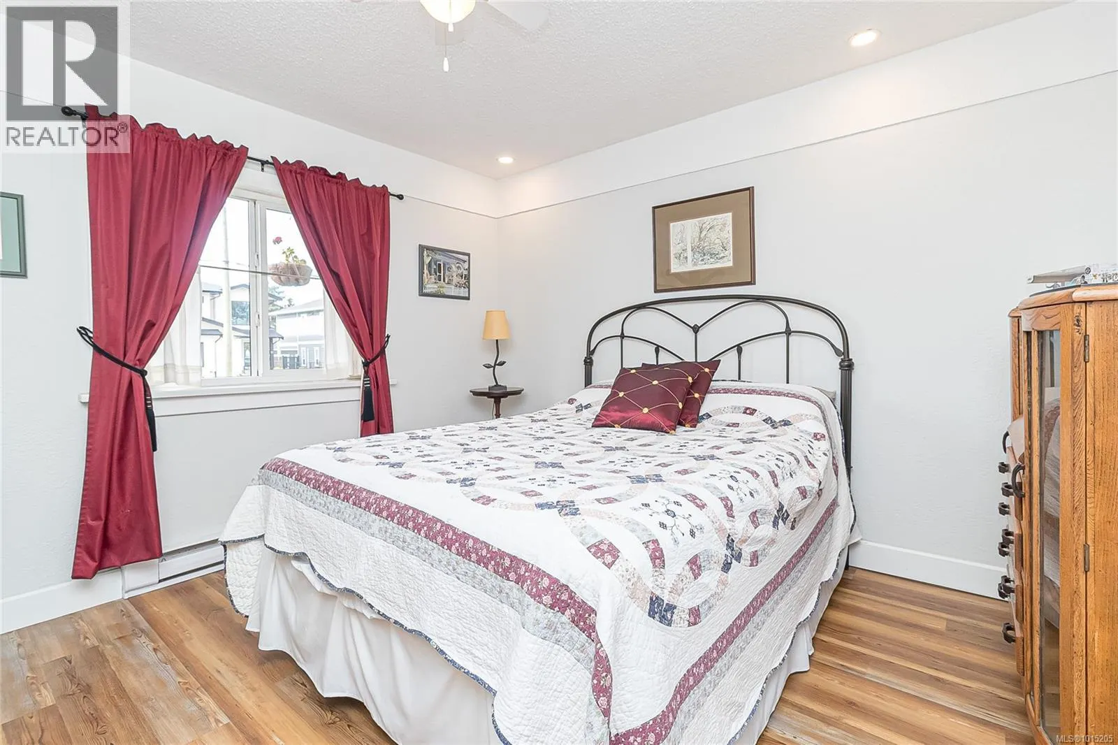 108 Crease Ave