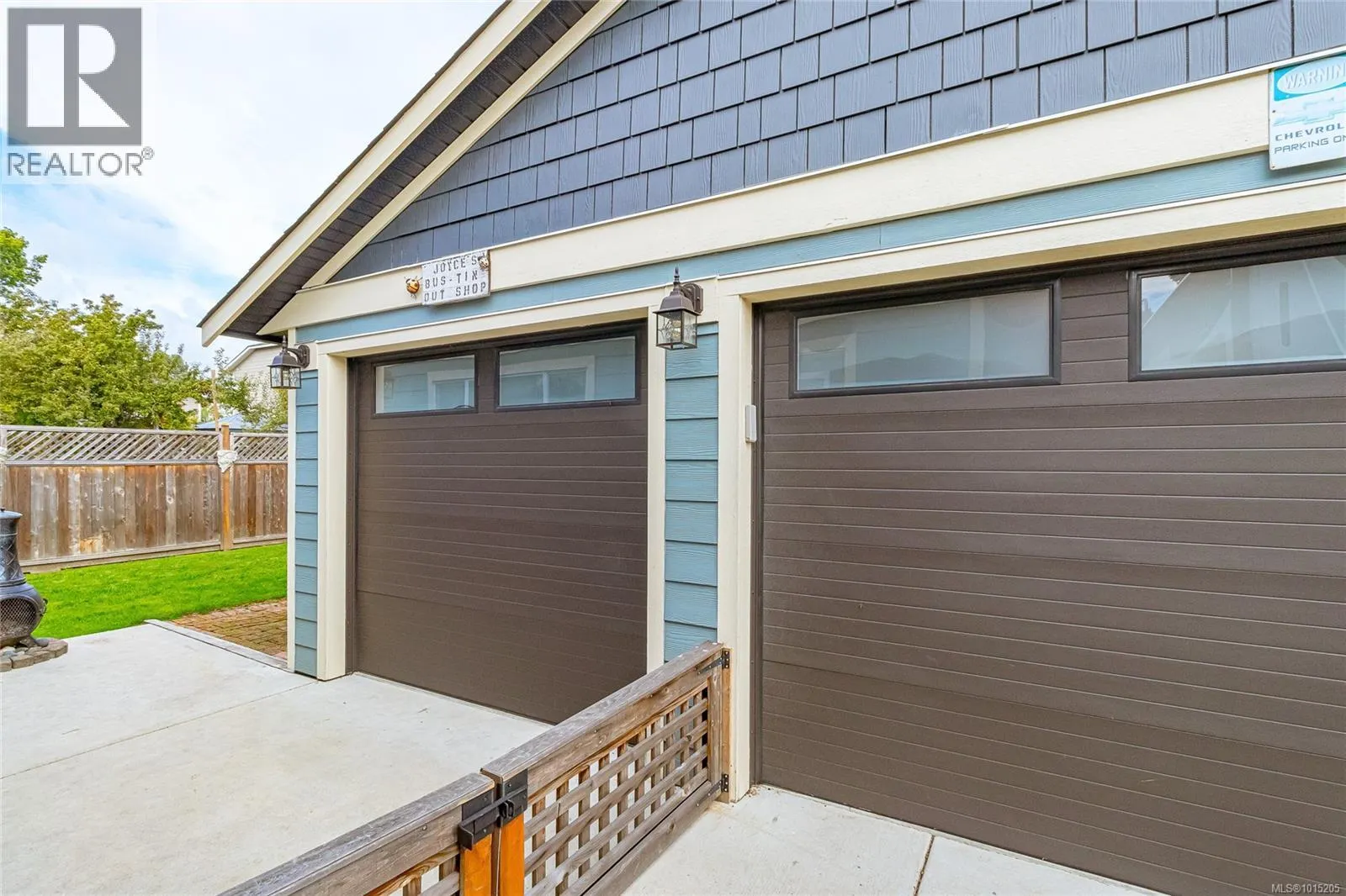 108 Crease Ave