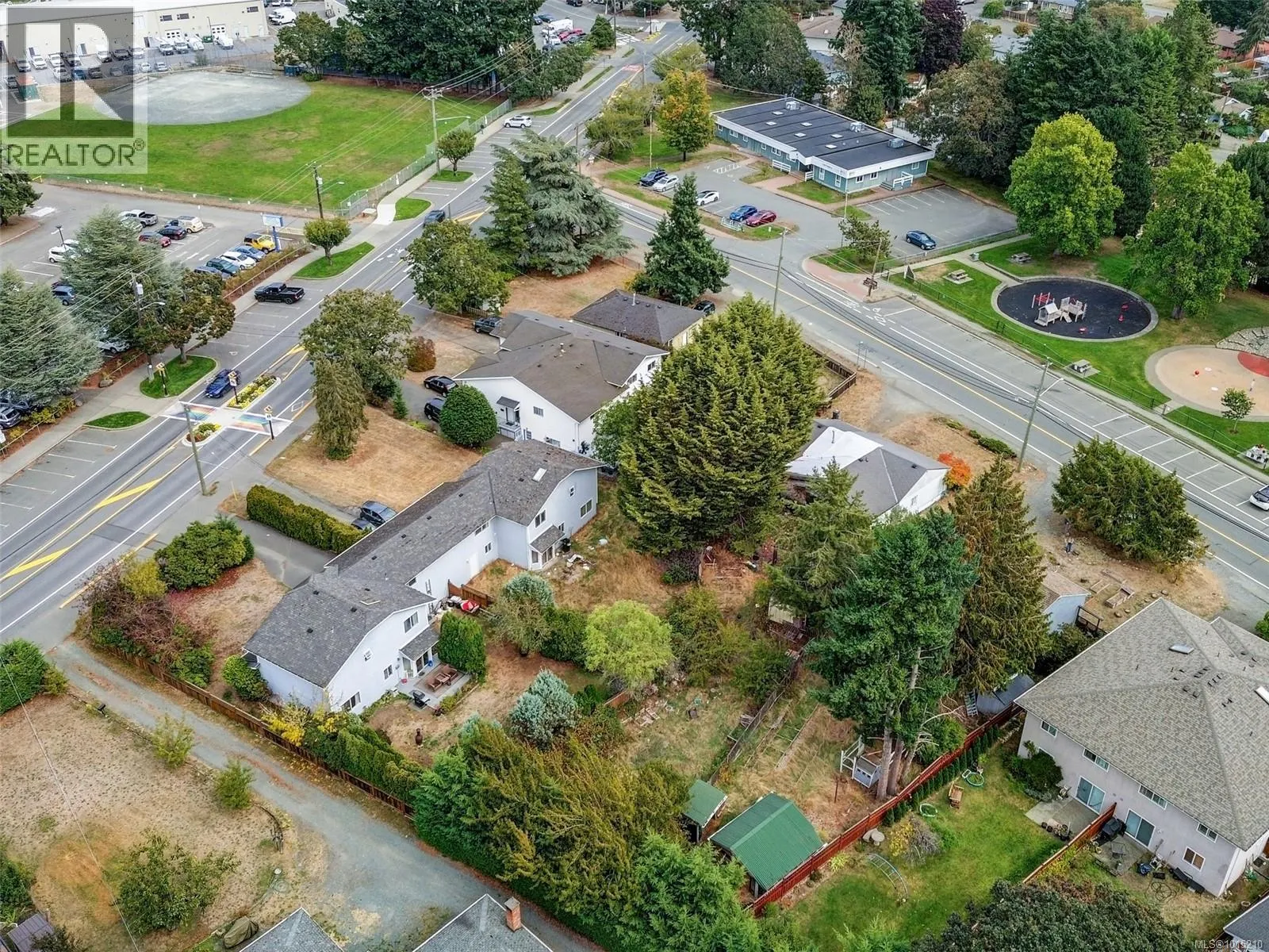 2814 Carlow Rd