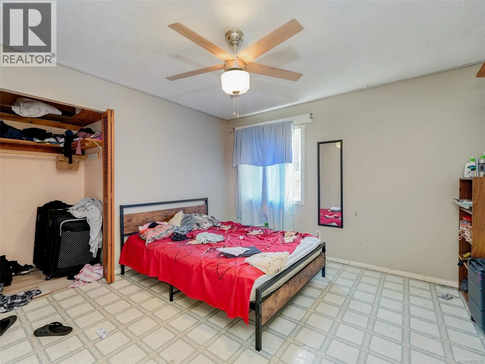2814 Carlow Rd