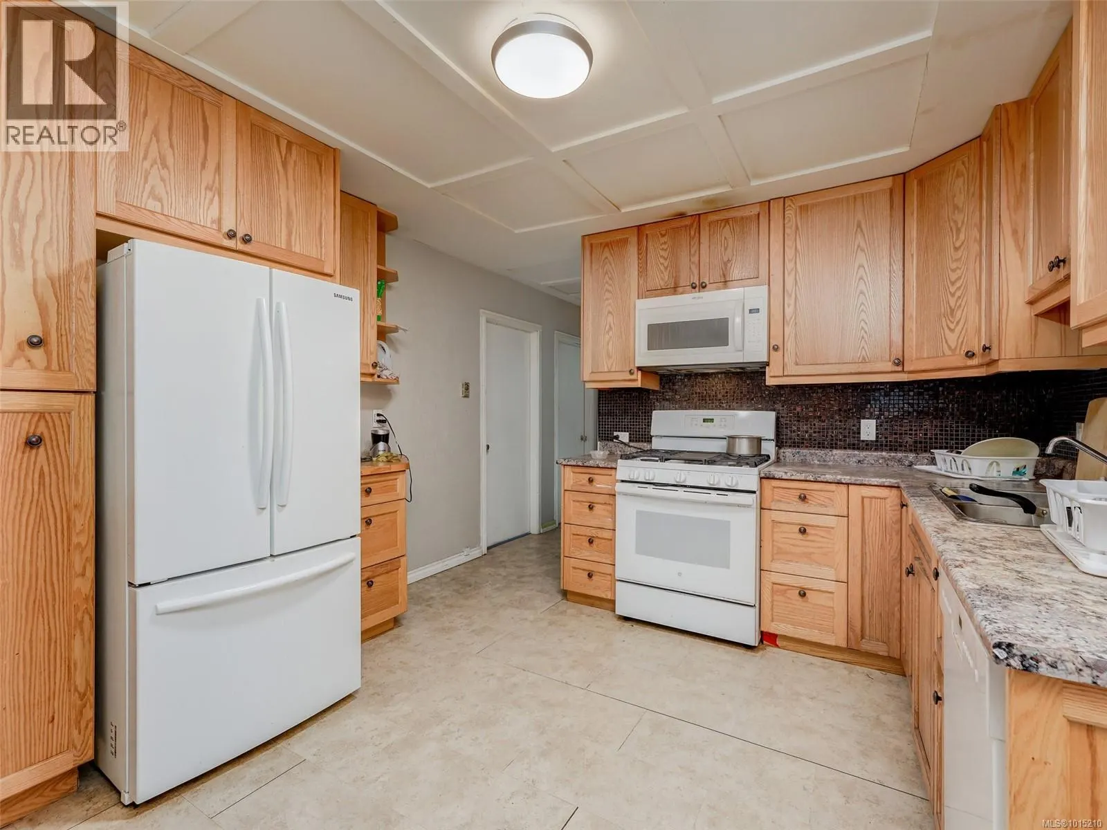 2814 Carlow Rd