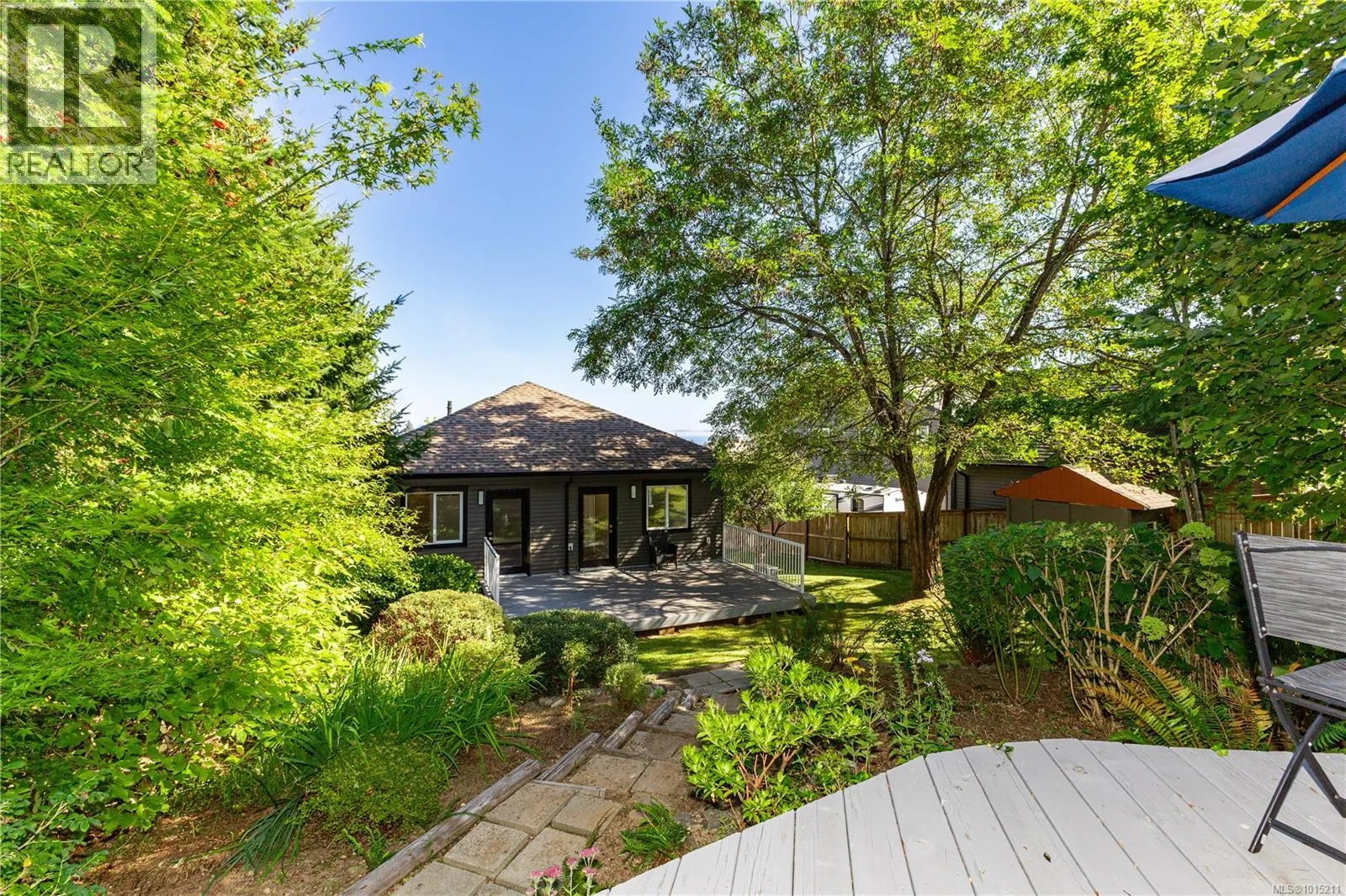 953 Holm Rd