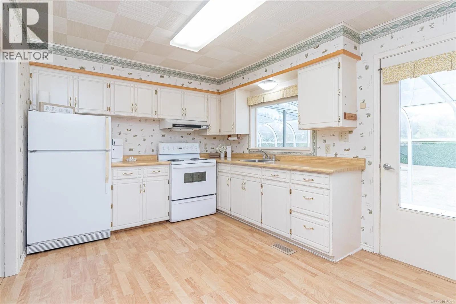 3359 Cowichan Lake Rd