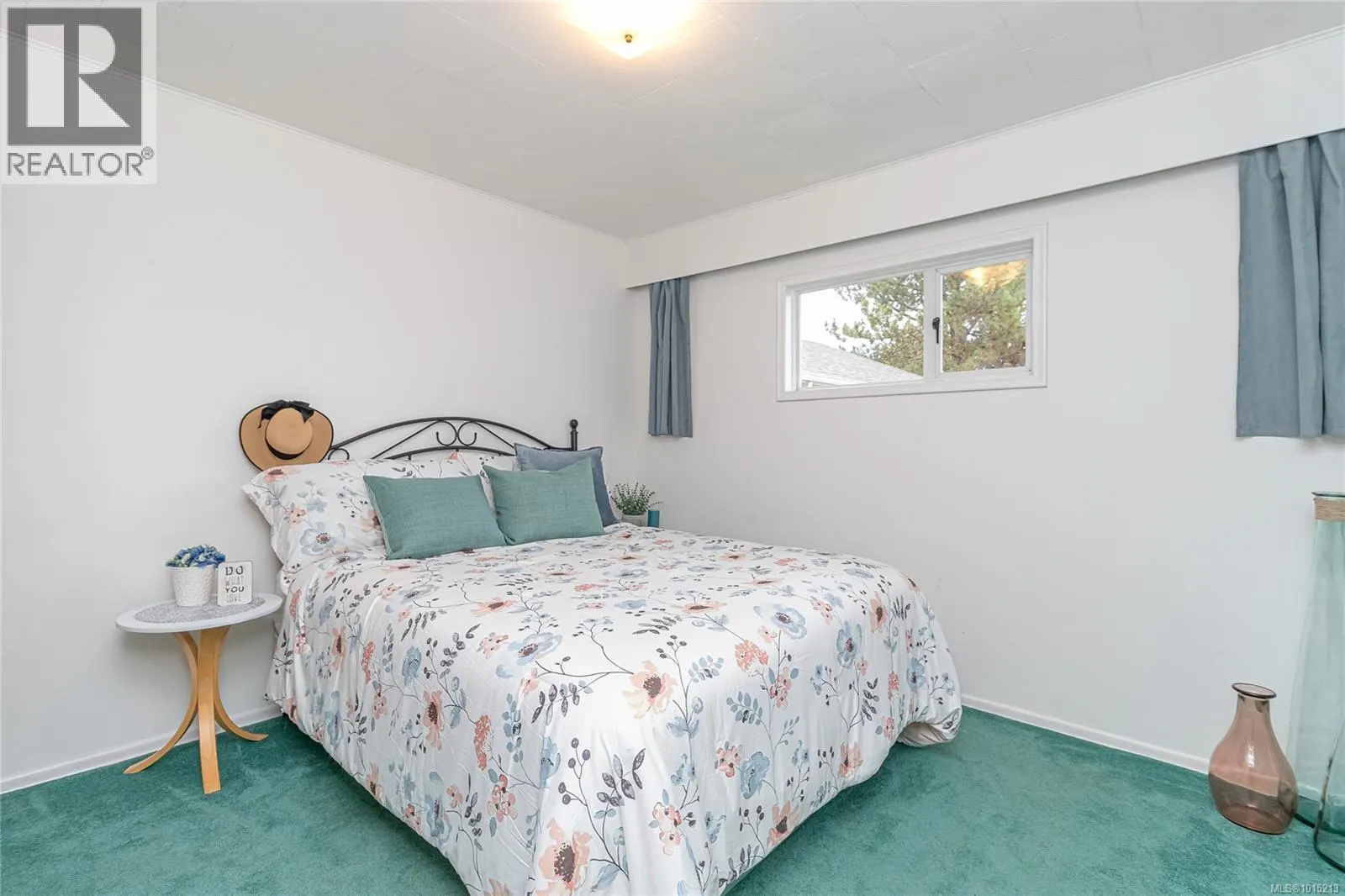 3359 Cowichan Lake Rd