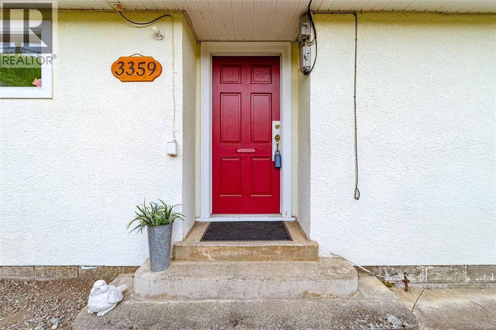 3359 Cowichan Lake Rd