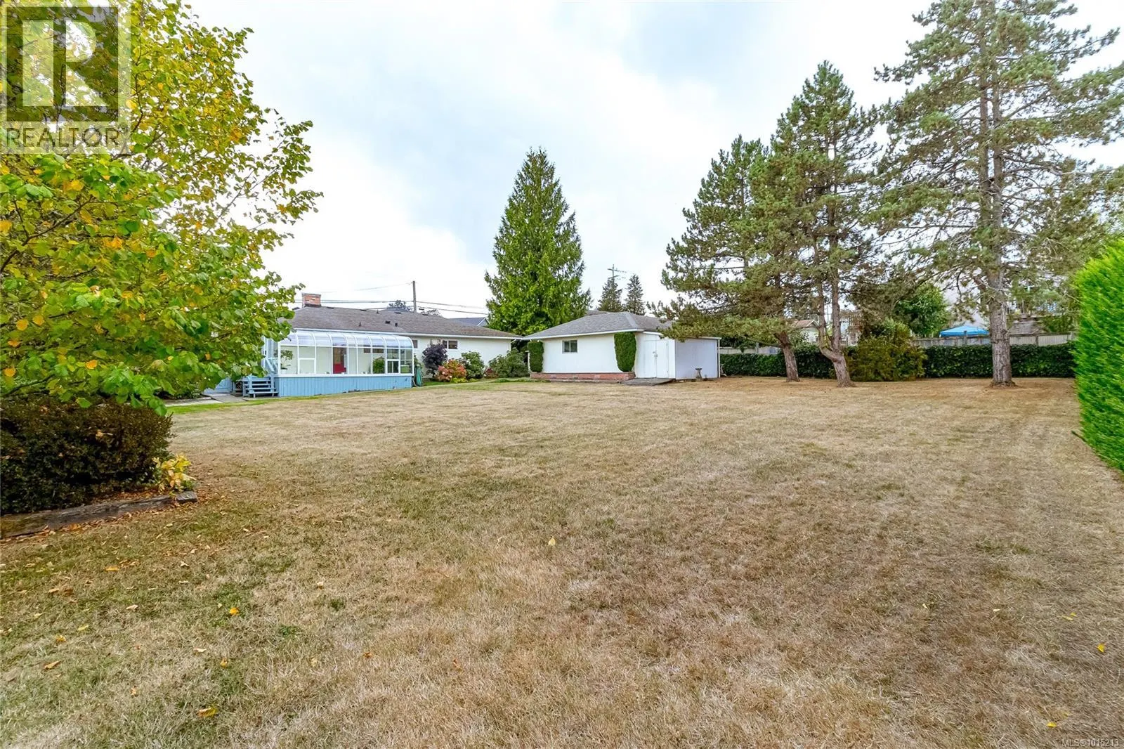 3359 Cowichan Lake Rd