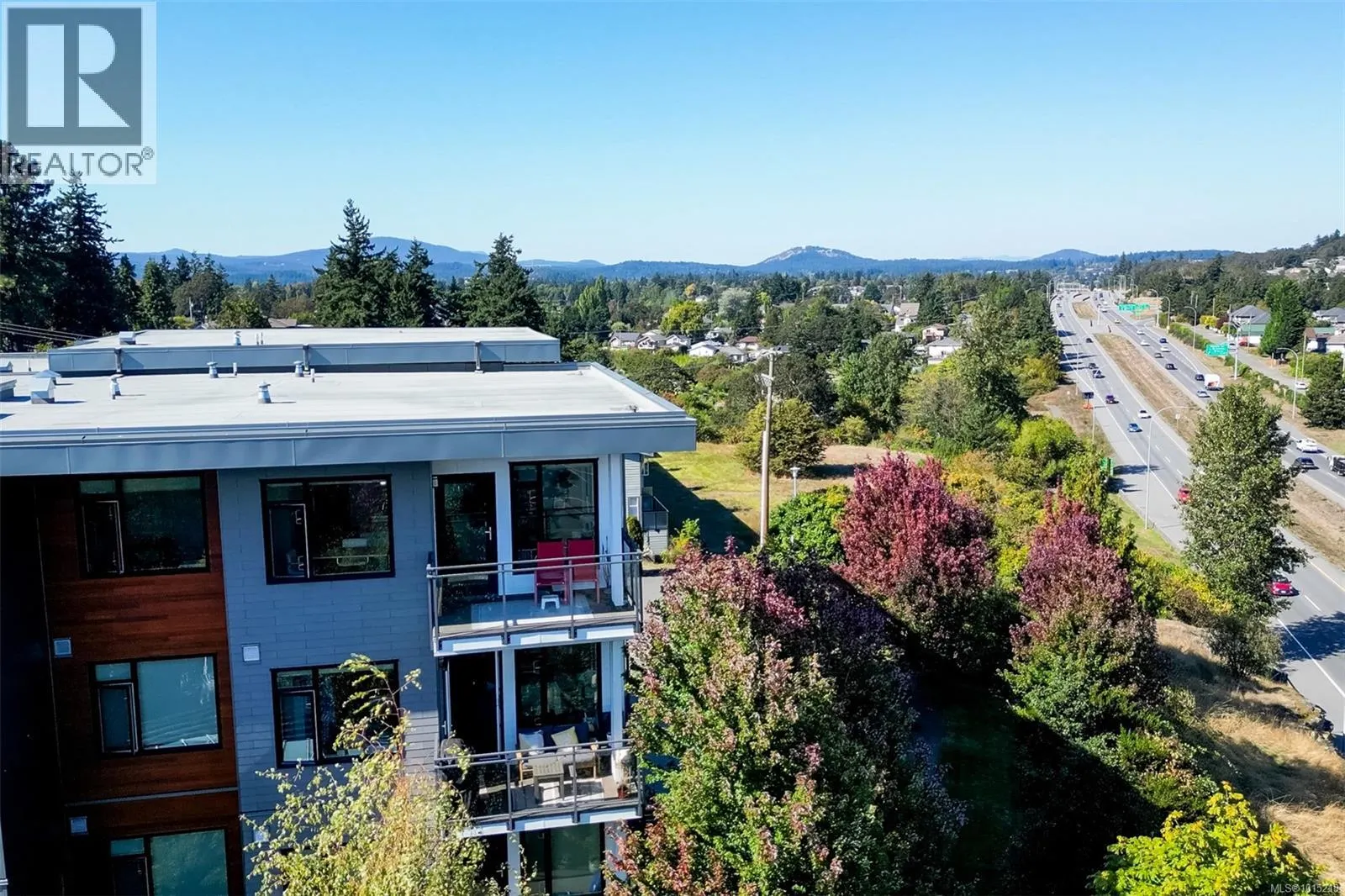 407 3815 Rowland Ave