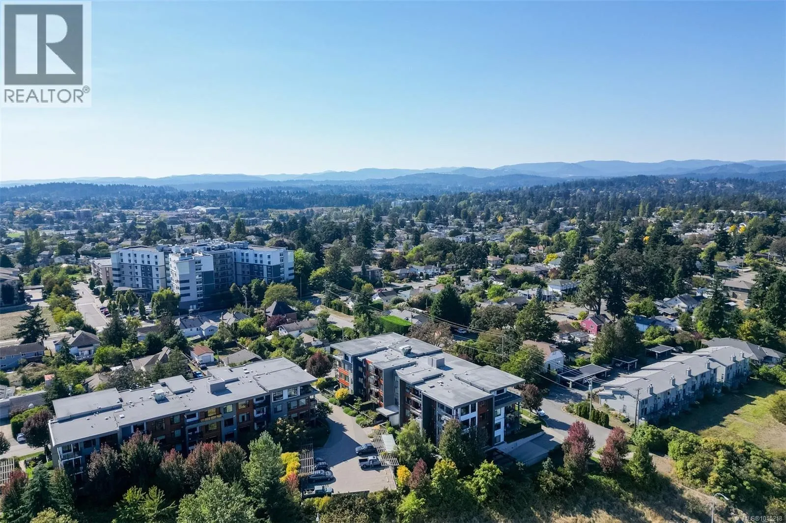 407 3815 Rowland Ave