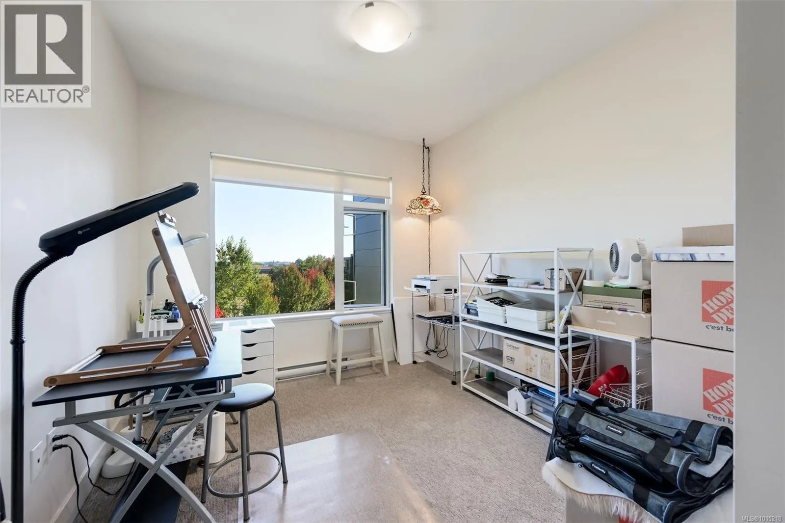 407 3815 Rowland Ave