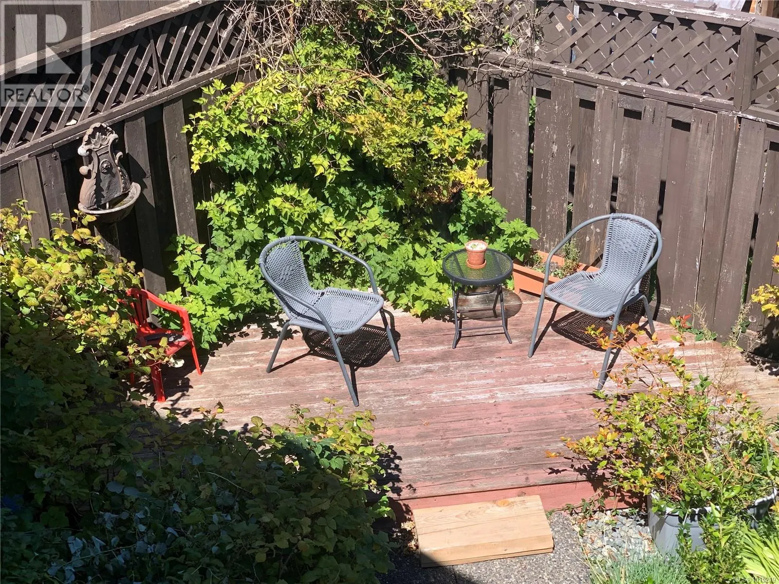 11 500 Muchalat Pl