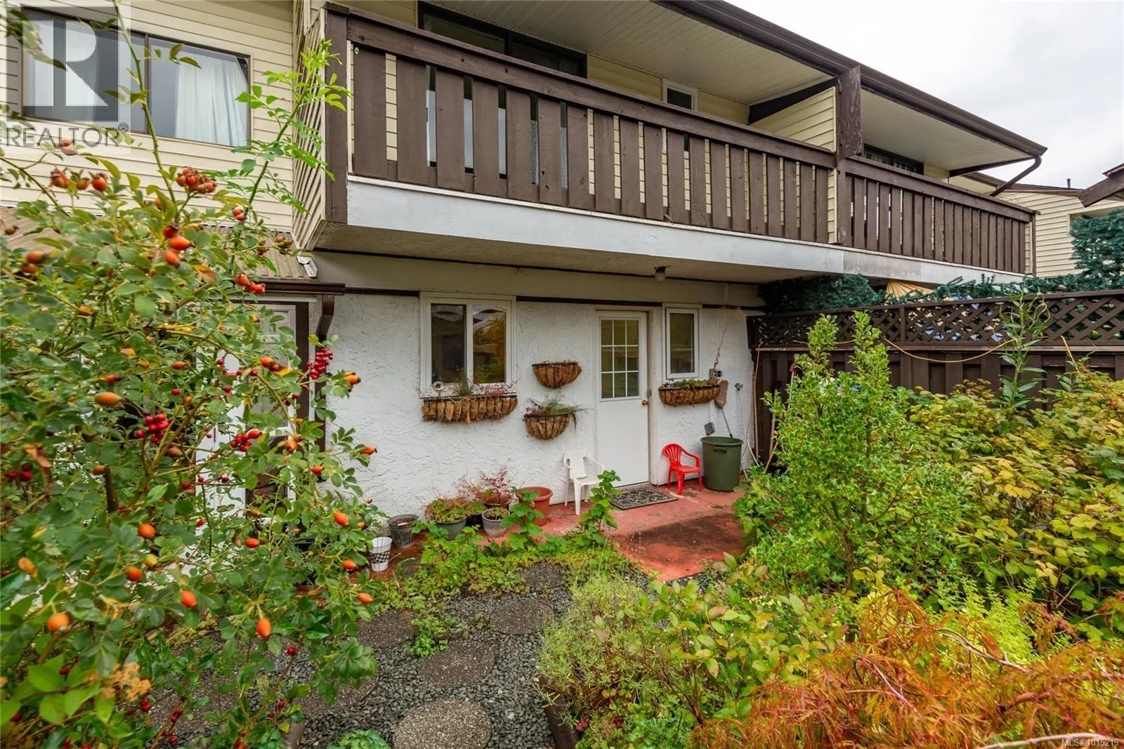 11 500 Muchalat Pl