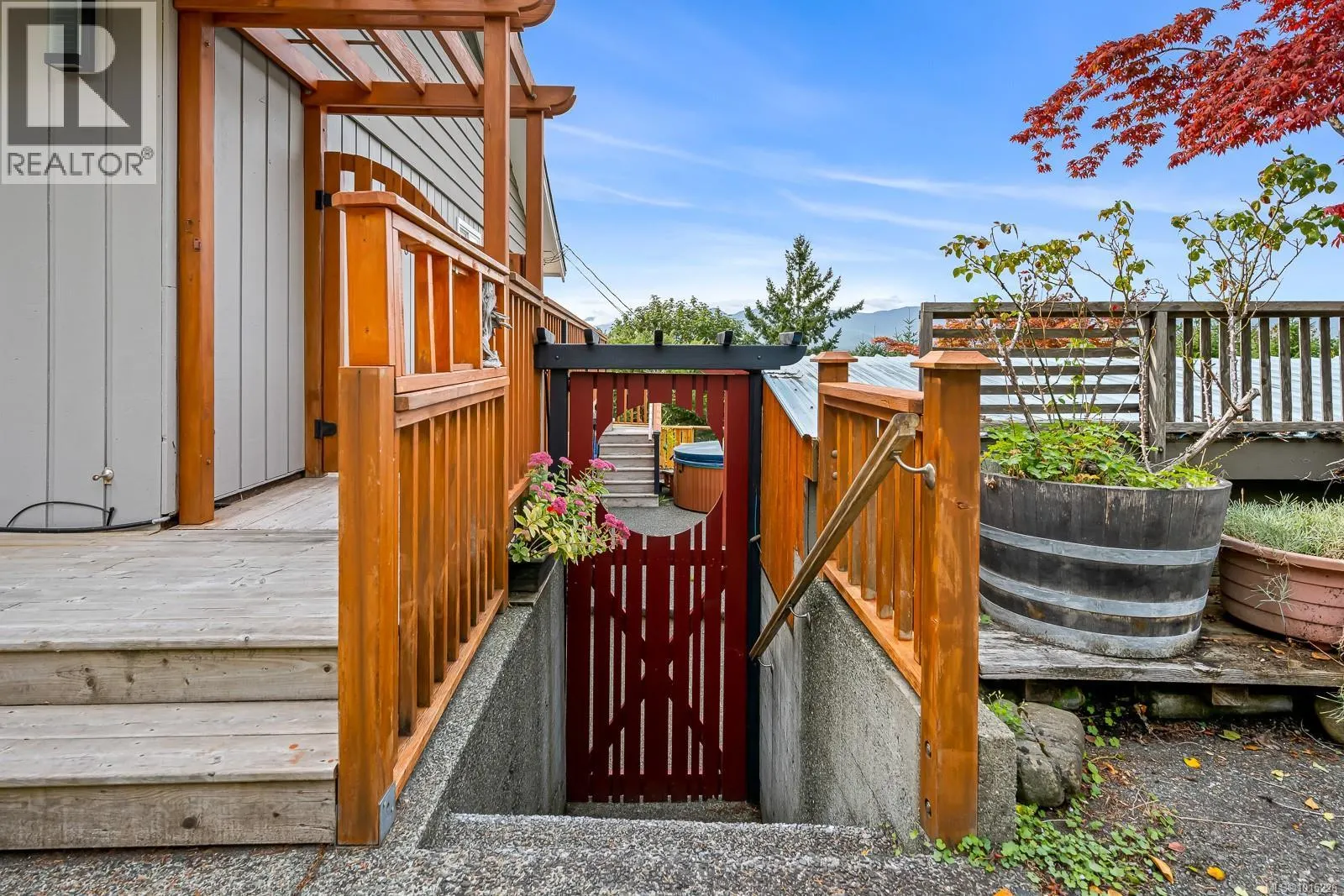1345 Glen Urquhart Dr