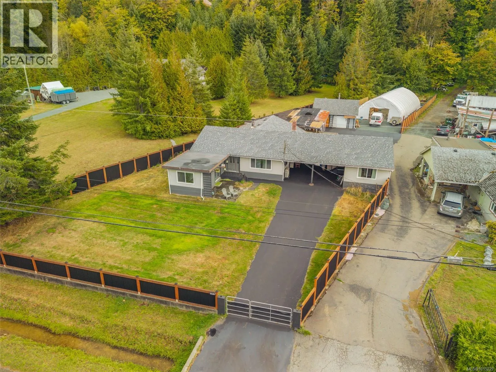 5863 Grandview Rd