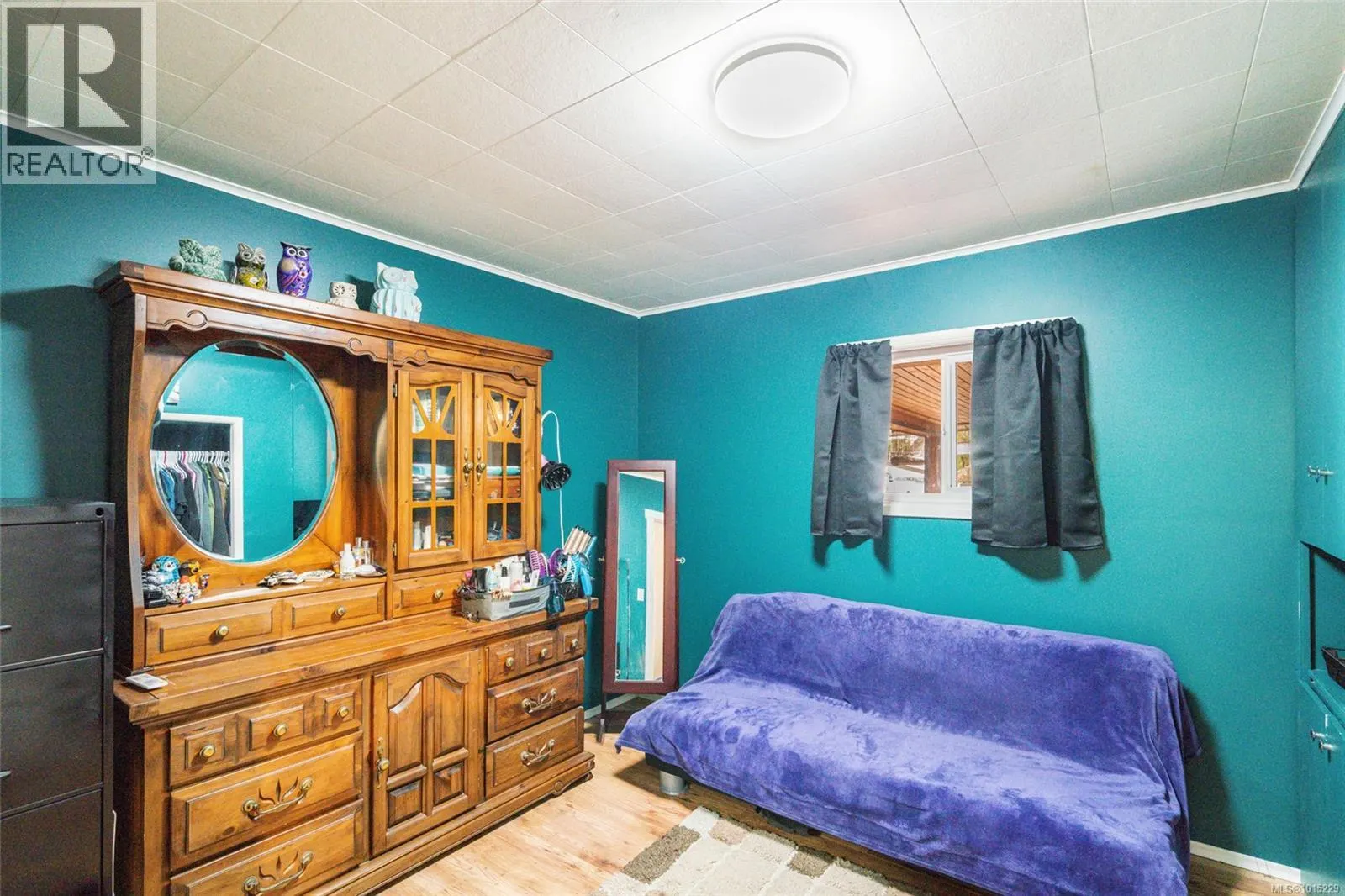 5863 Grandview Rd