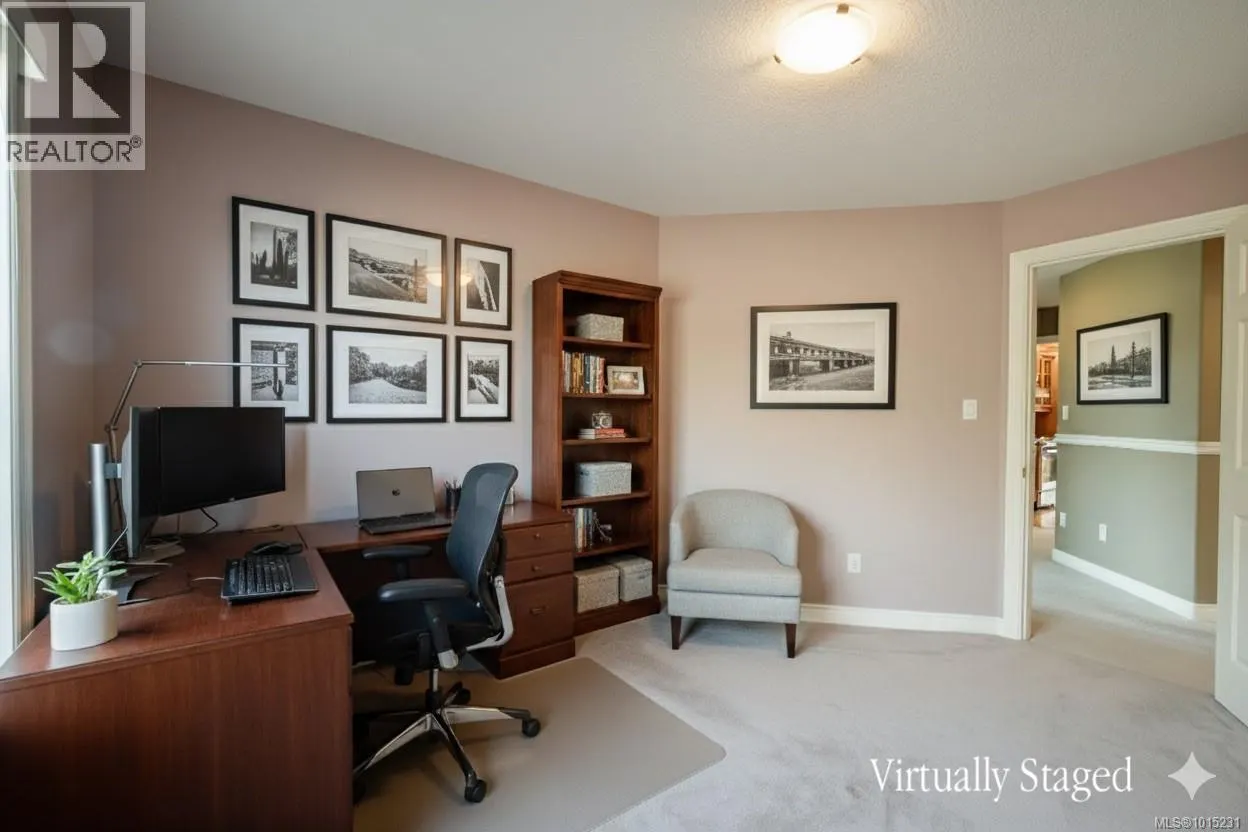 802 Sussex Pl