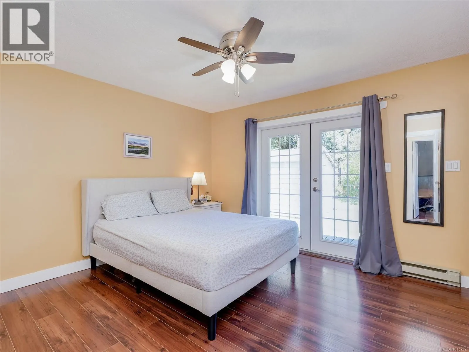 3343 Brenda Lane