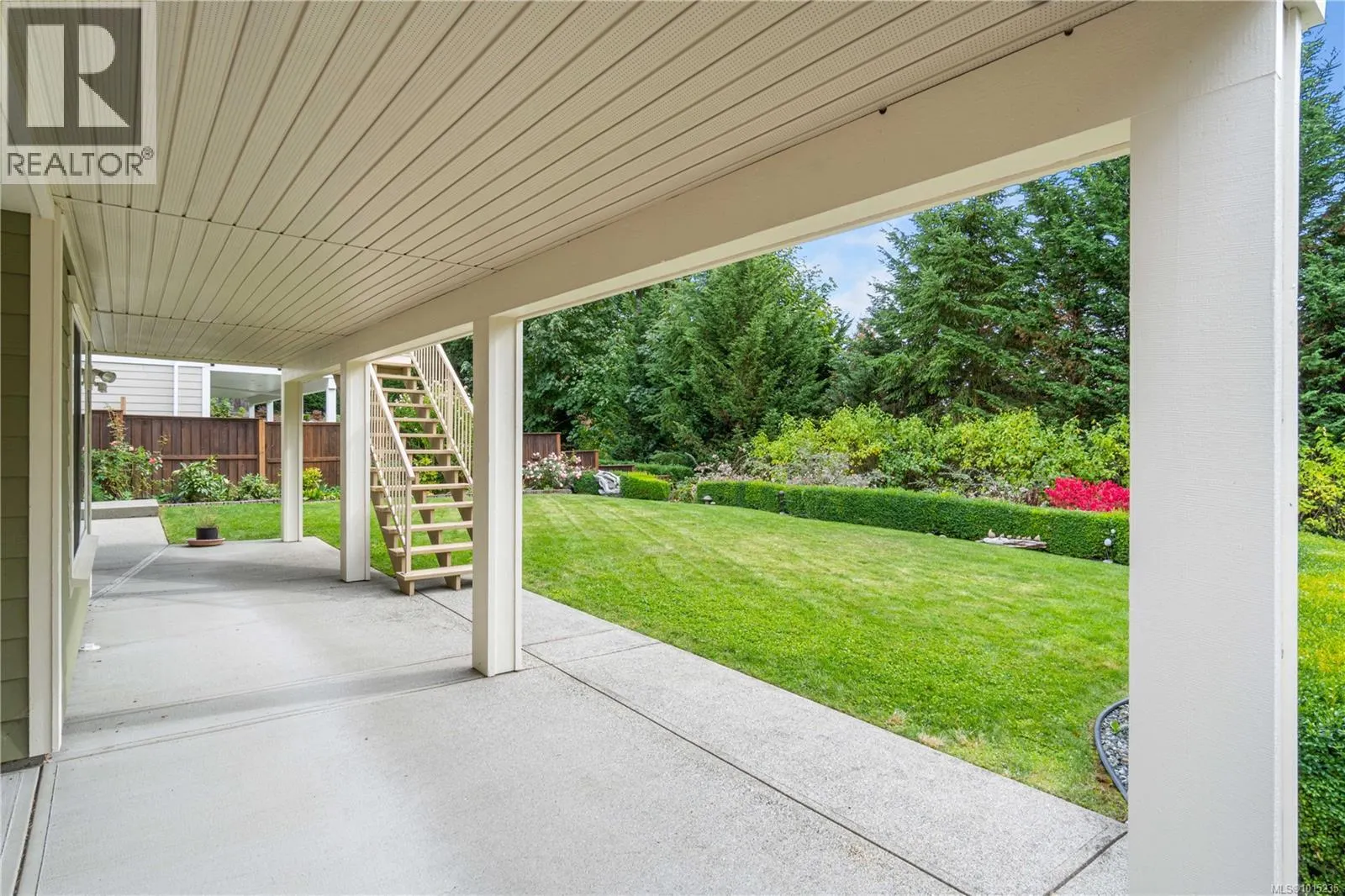 3573 Monterey Dr