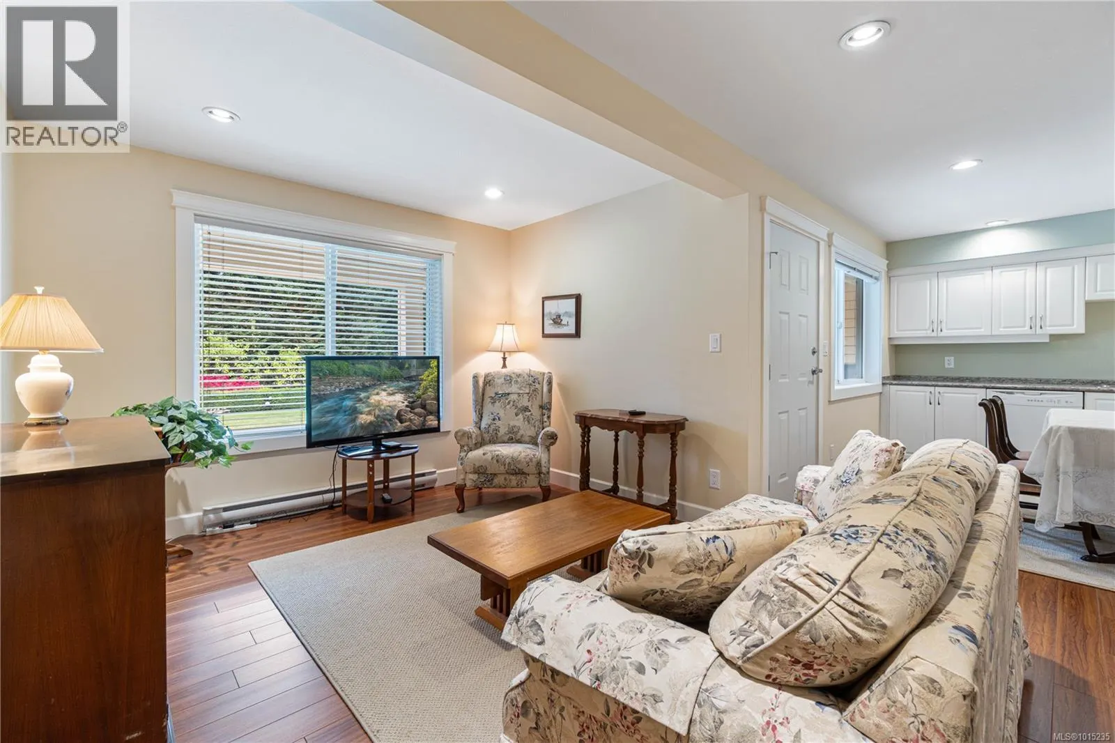 3573 Monterey Dr