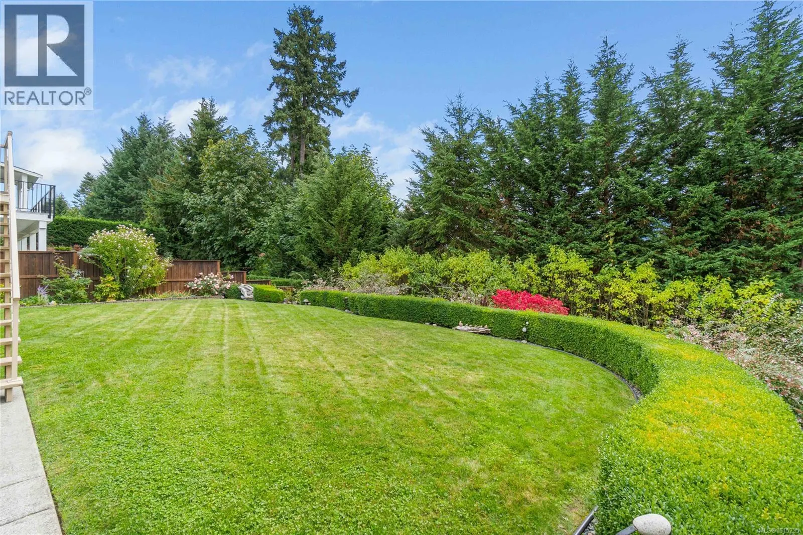 3573 Monterey Dr