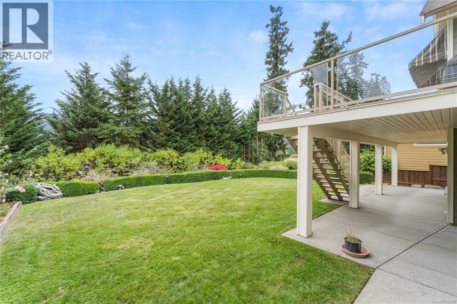 3573 Monterey Dr