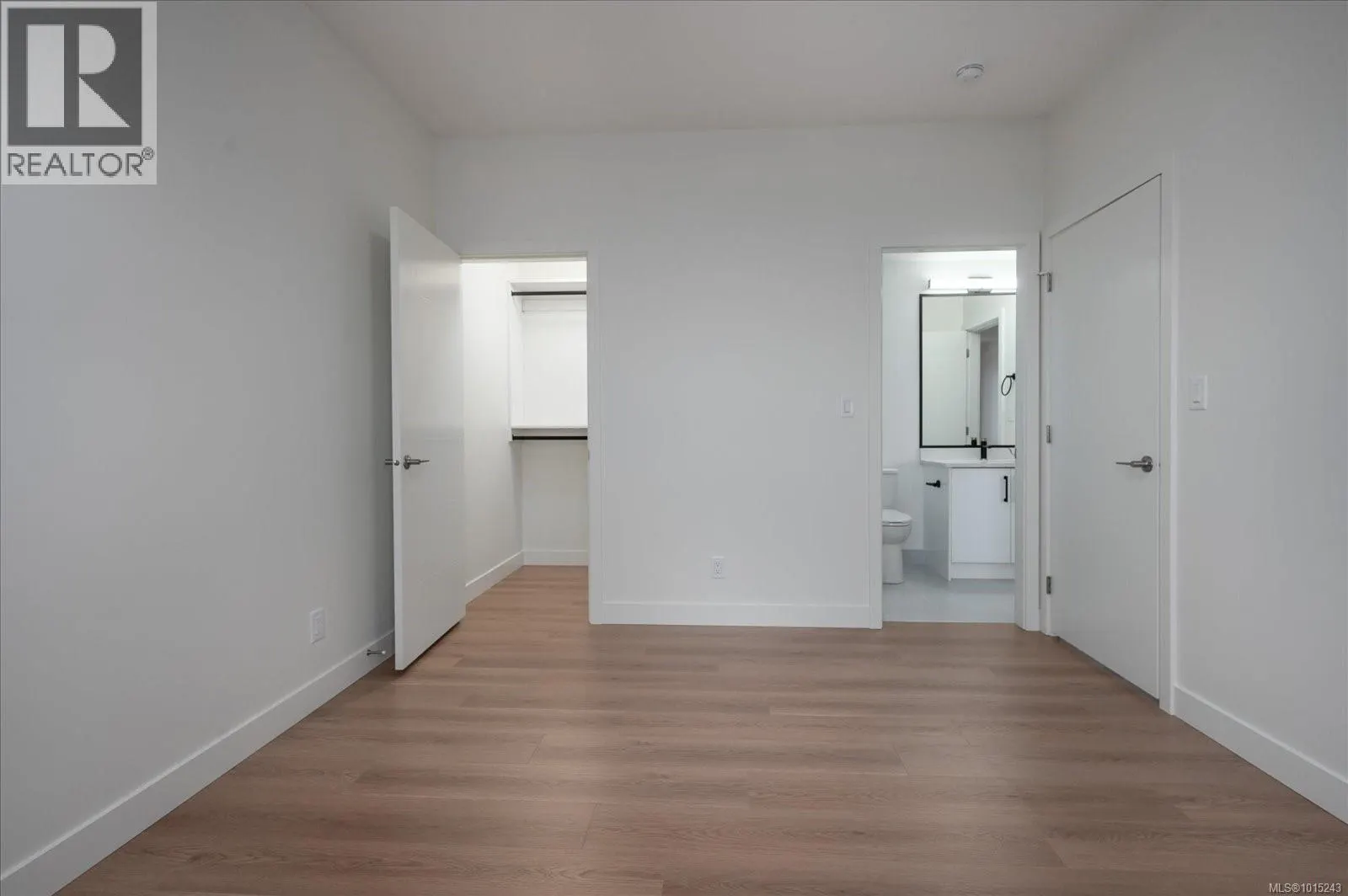 4680 Ambience Dr