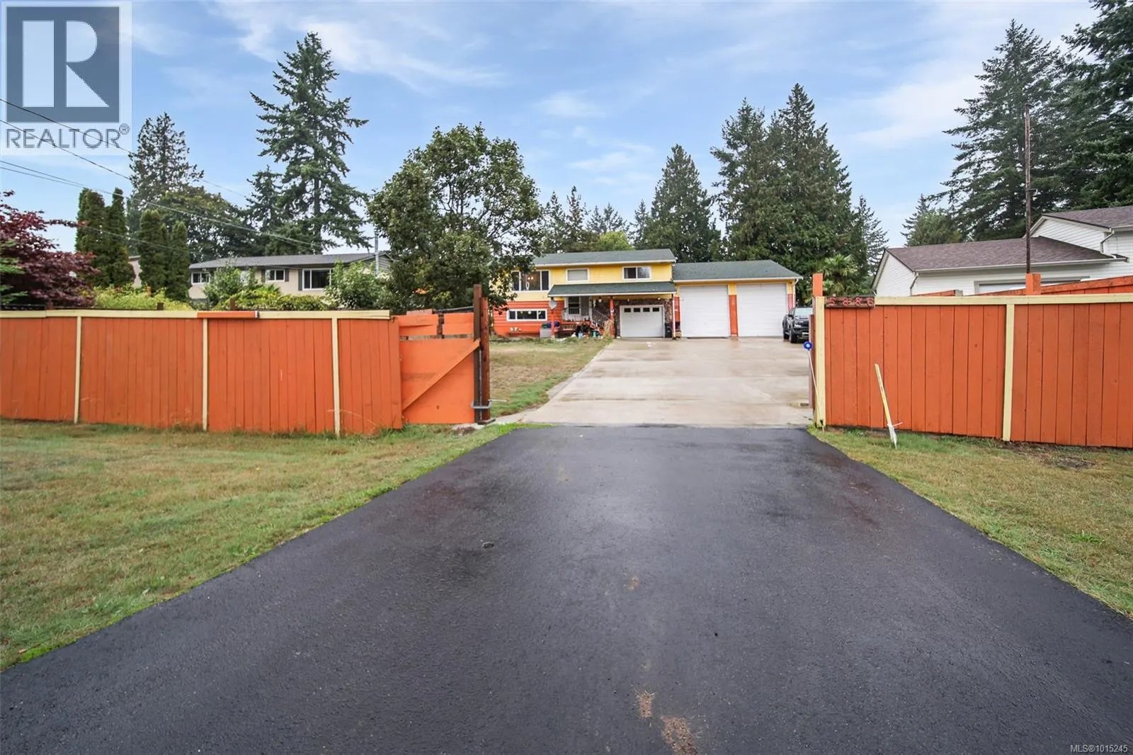 5886 Broadway Rd