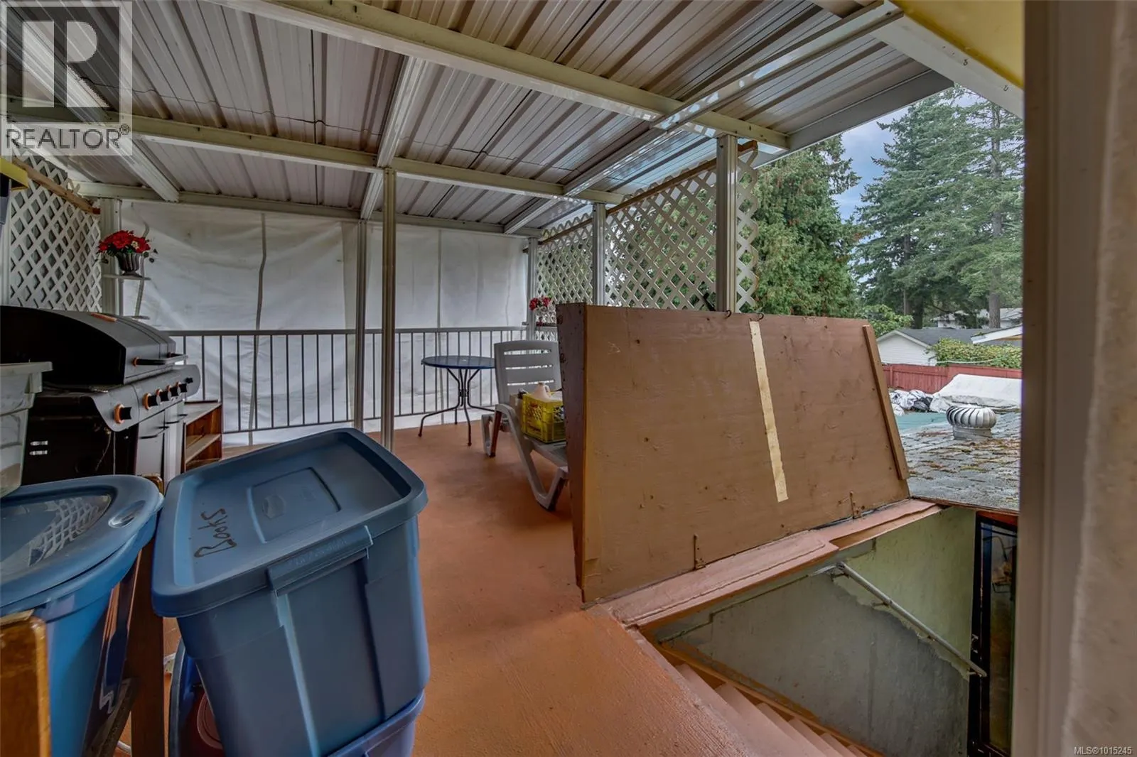 5886 Broadway Rd