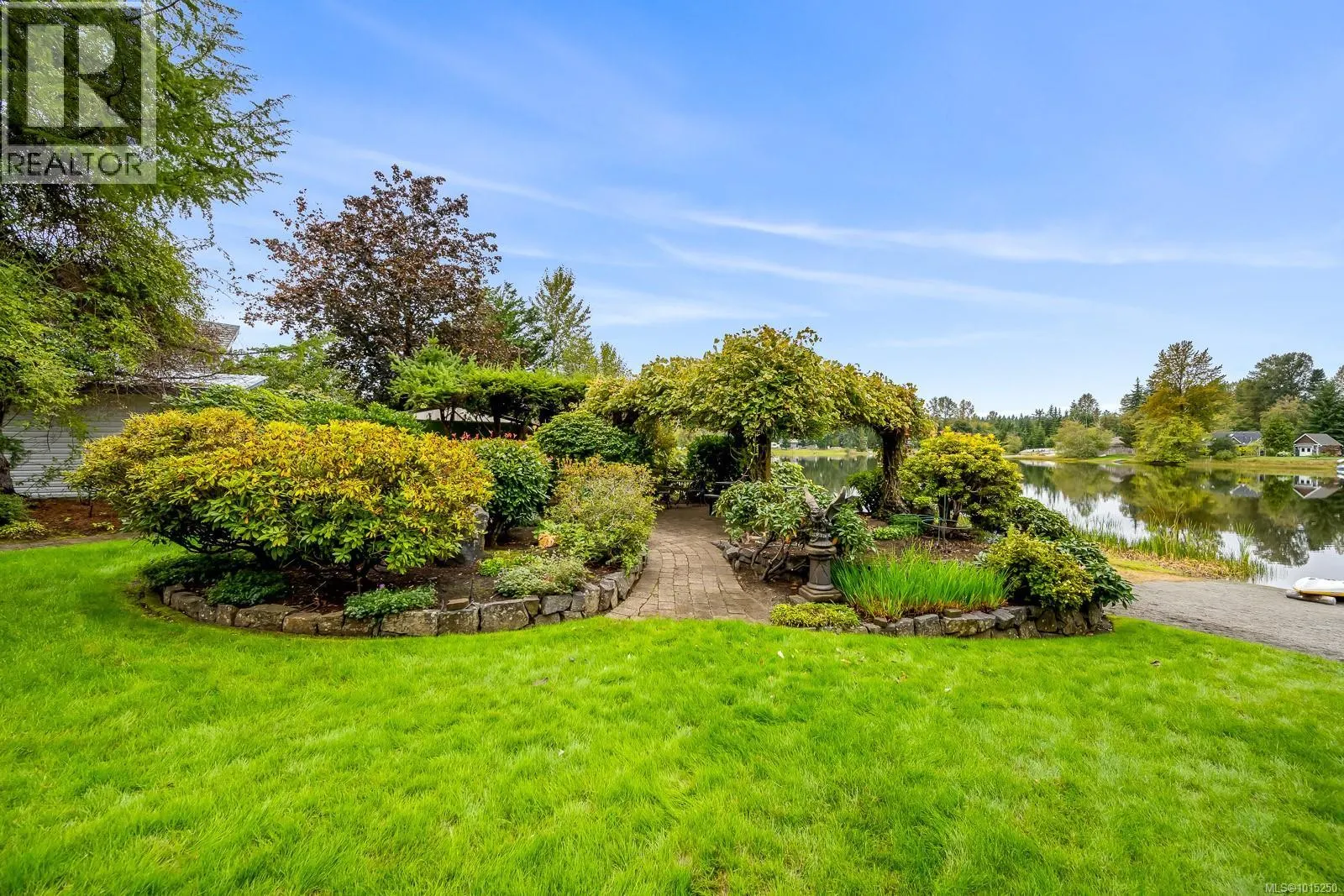 9386 Martin Park Dr