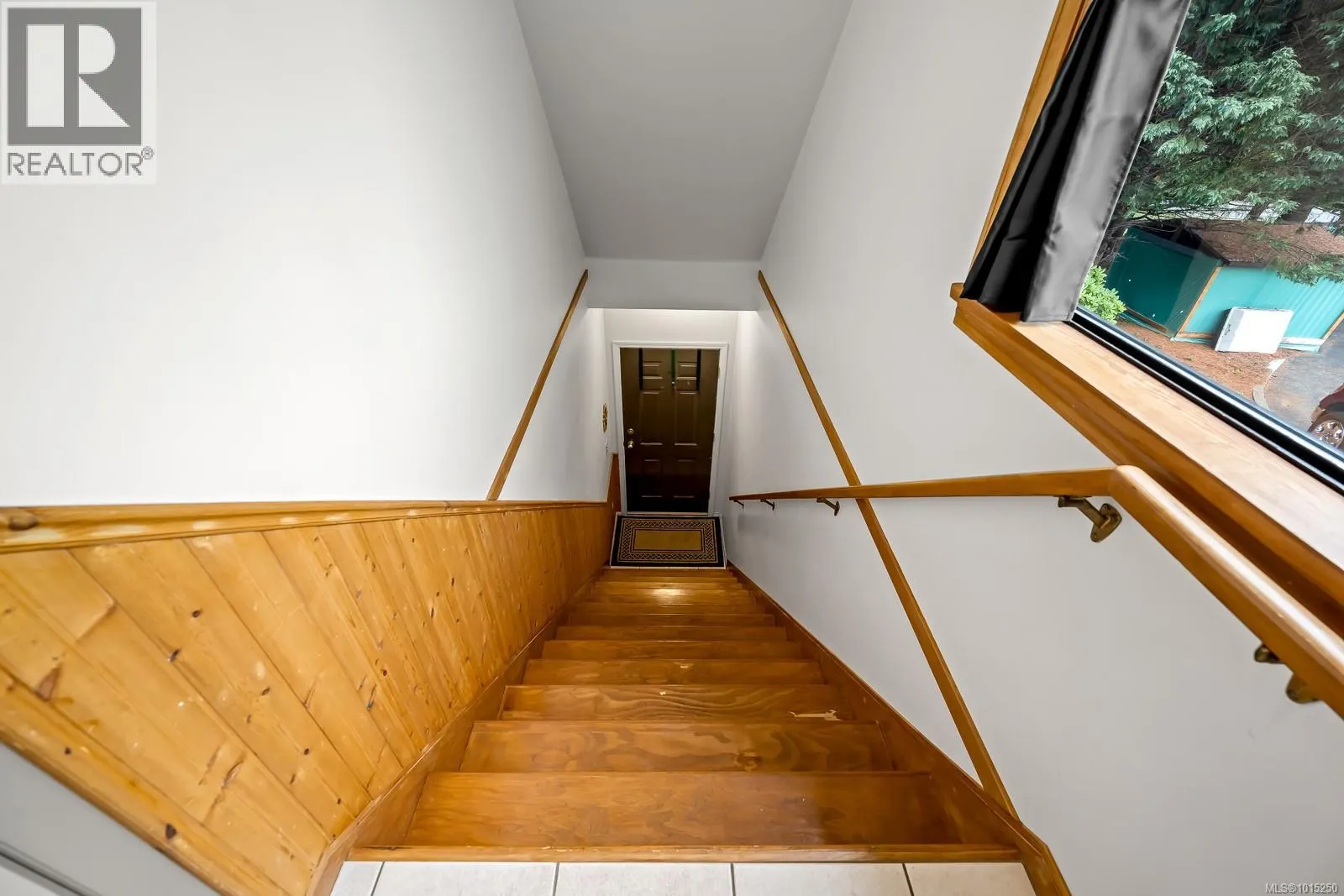 9386 Martin Park Dr