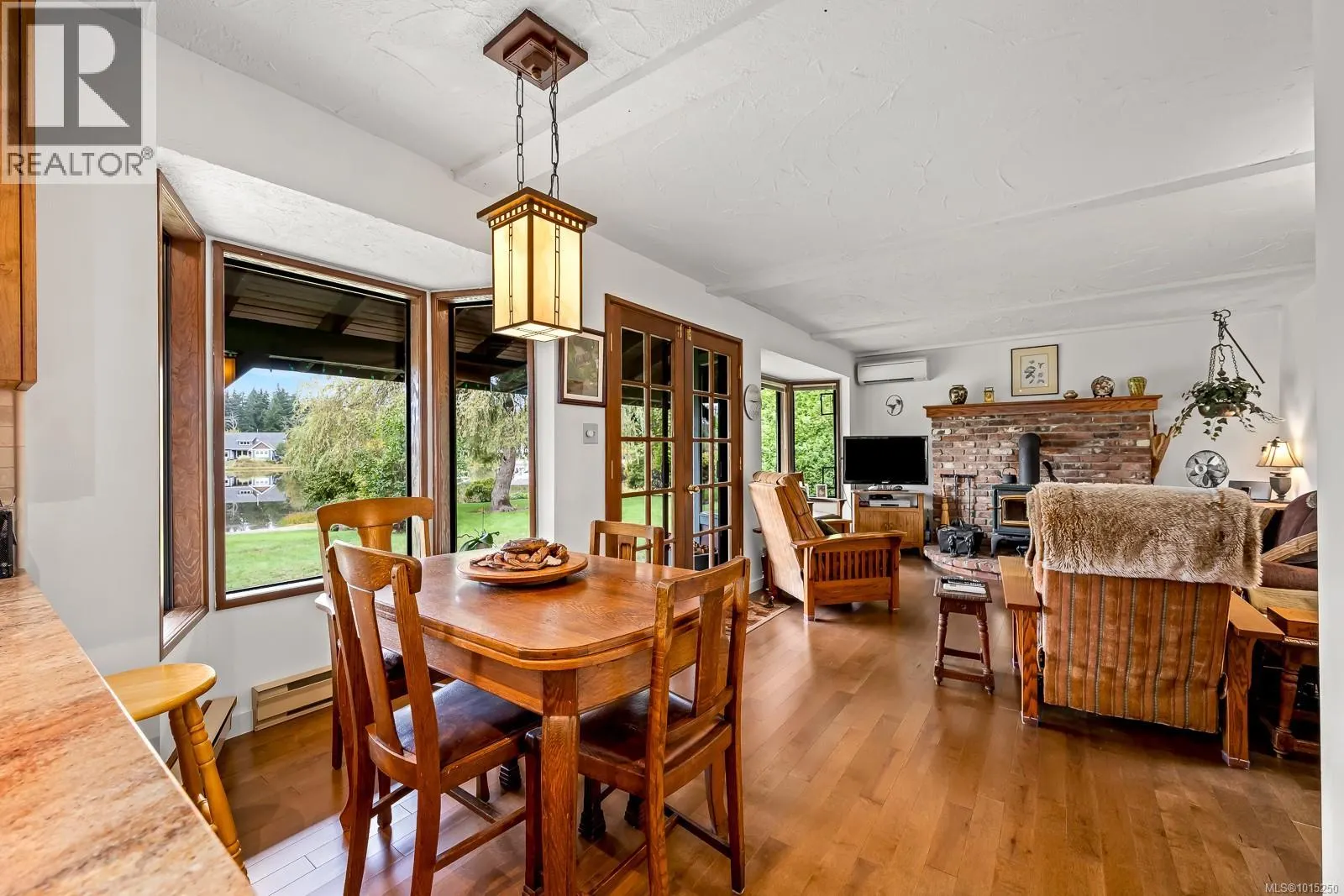9386 Martin Park Dr