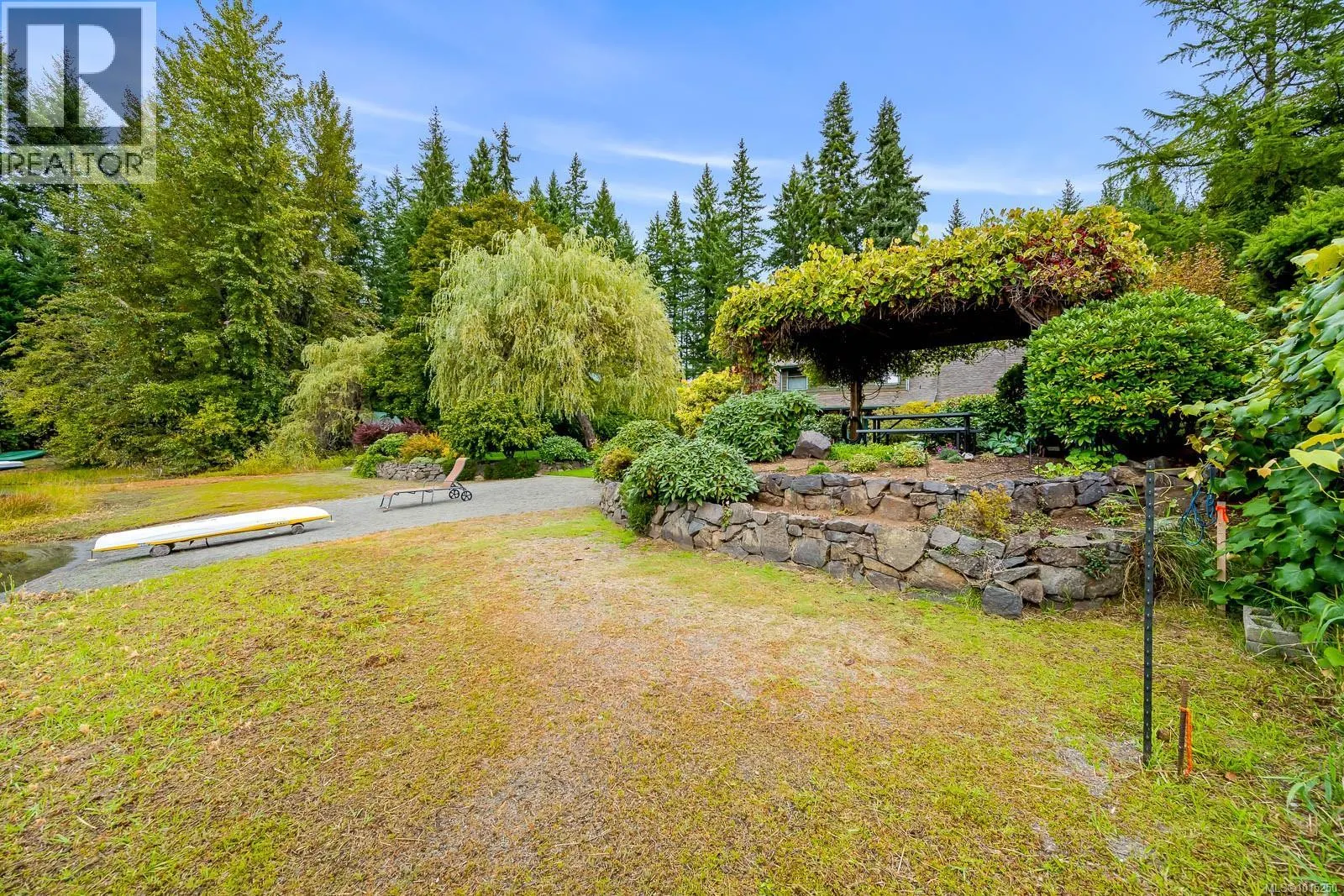 9386 Martin Park Dr