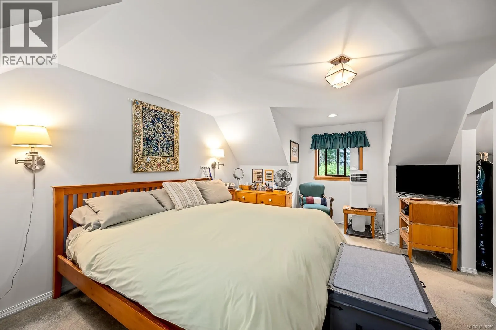 9386 Martin Park Dr