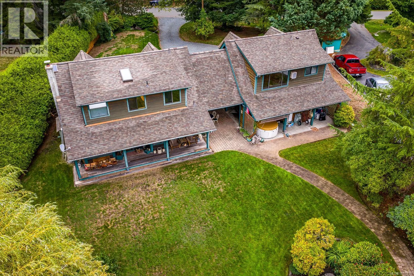 9386 Martin Park Dr